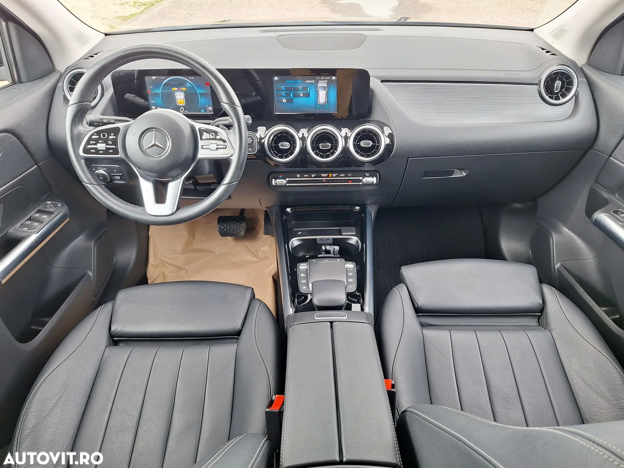 Mercedes-Benz GLA 200 d 4Matic 8G-DCT - 12