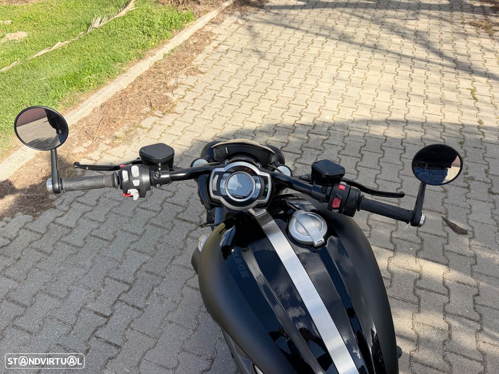 Triumph Rocket Rocket 3 R Black Edition - 6