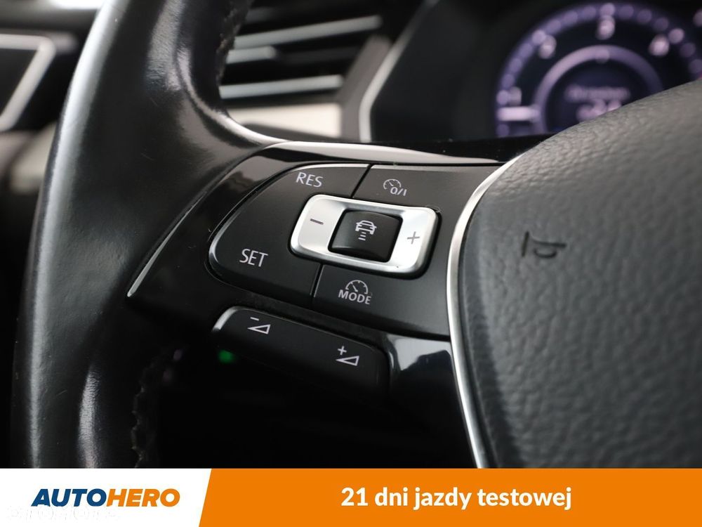 Volkswagen Passat Alltrack - 29