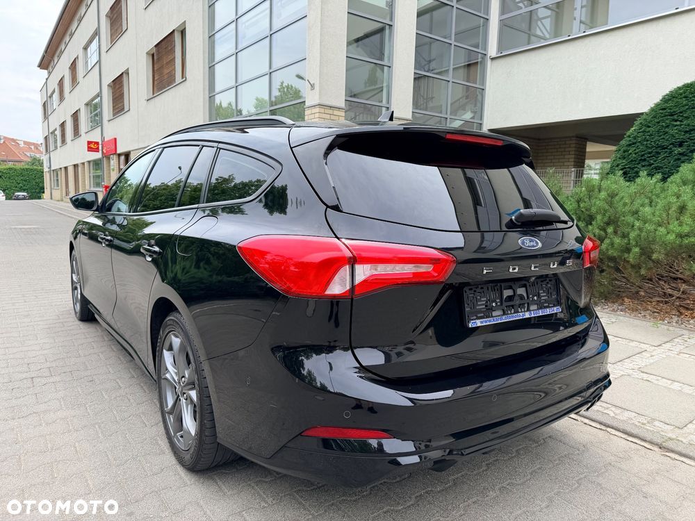 Ford Focus - 9