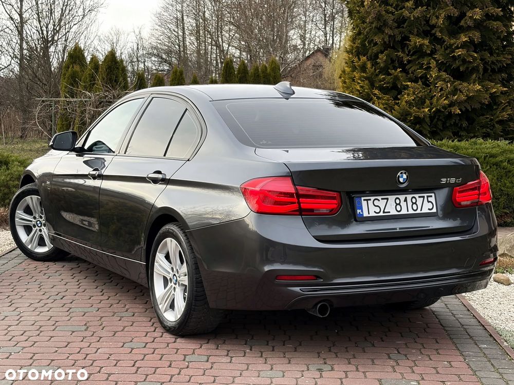BMW Seria 3 318d Sport Line - 14