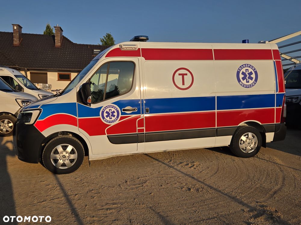 Renault Master Ambulans karetka - 3