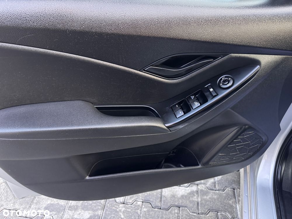 Hyundai ix20 1.6 CRDi blue YES Gold - 19