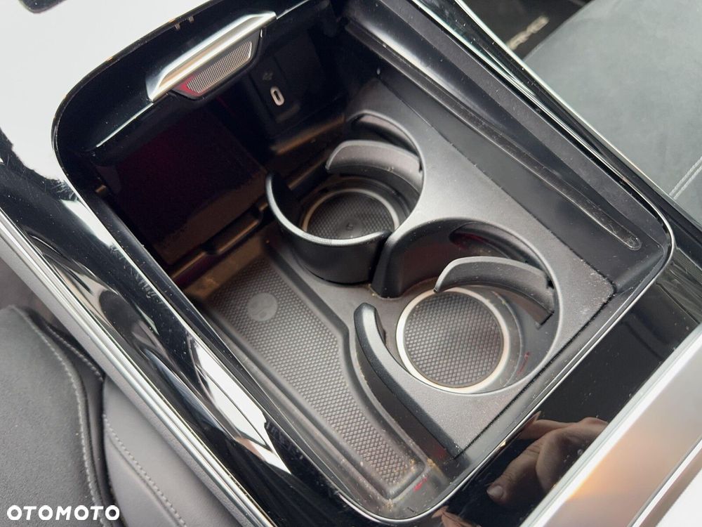 Mercedes-Benz GLC - 16