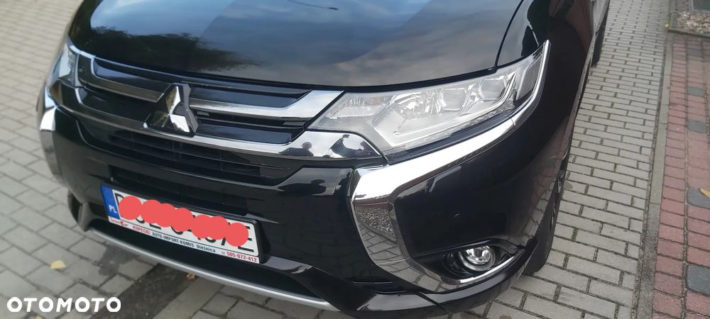 Mitsubishi Outlander - 6