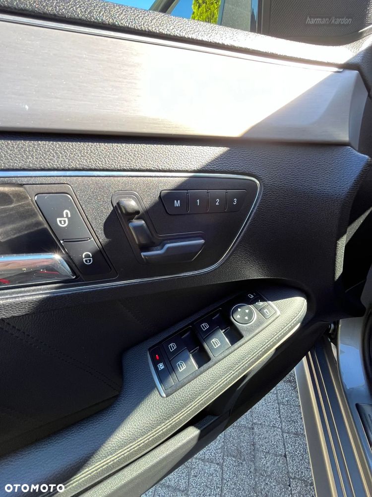 Mercedes-Benz Klasa E 350 CDI 4-Matic BlueEff Avantgarde - 34