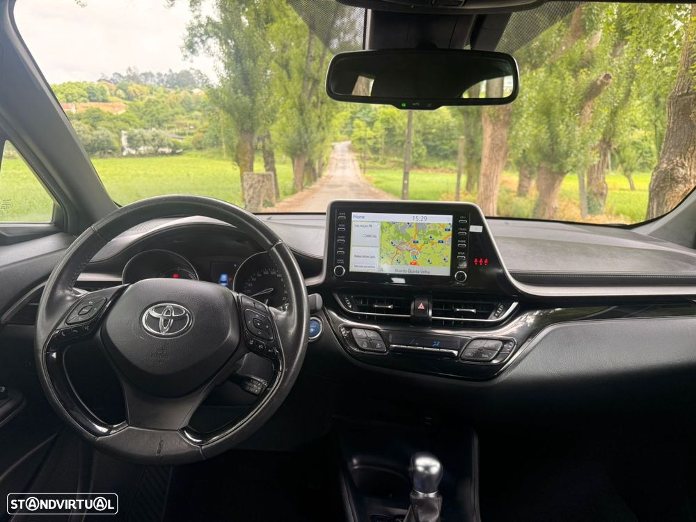 Toyota C-HR - 16