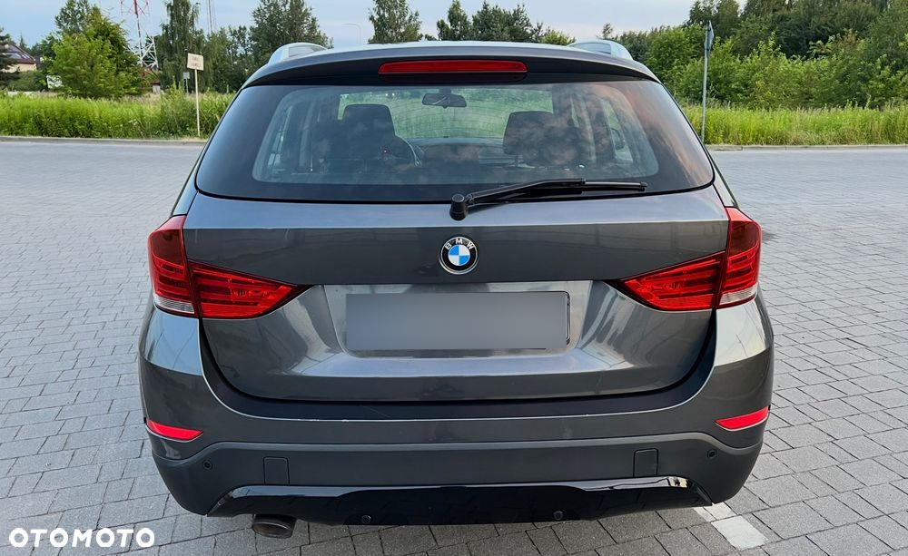 BMW X1 sDrive18d Sport Line - 4