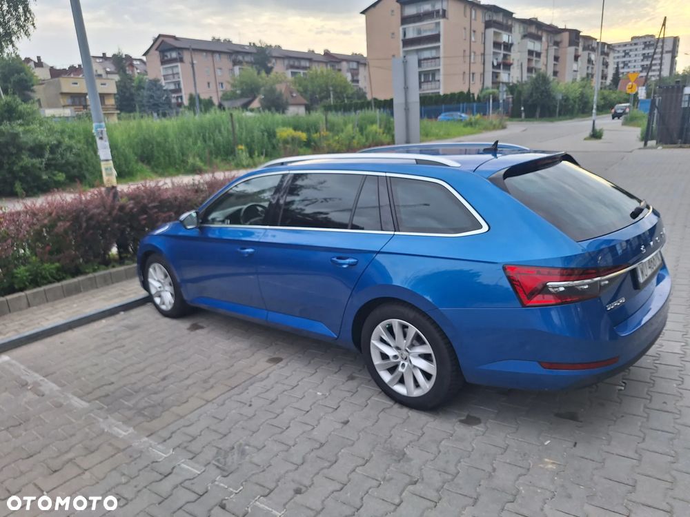 Skoda Superb 2.0 TDI Sportline DSG7 - 3