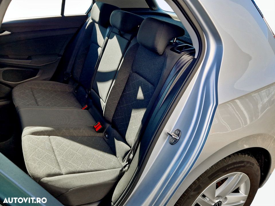 Volkswagen Golf - 14