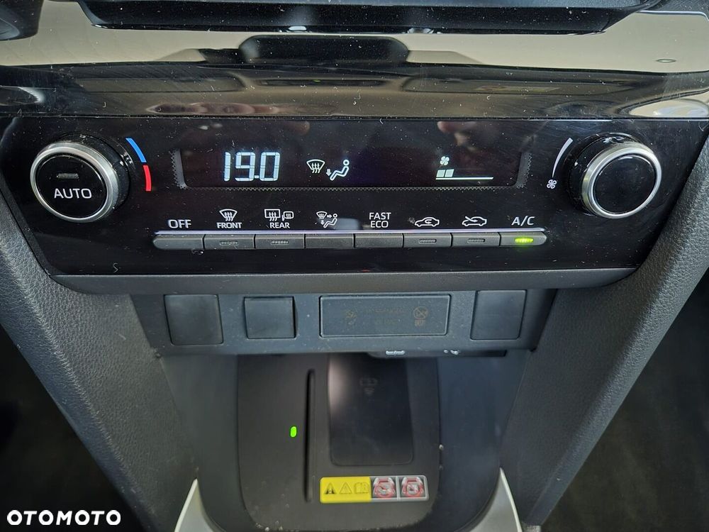 Toyota Yaris Cross Hybrid 1.5 Comfort - 19