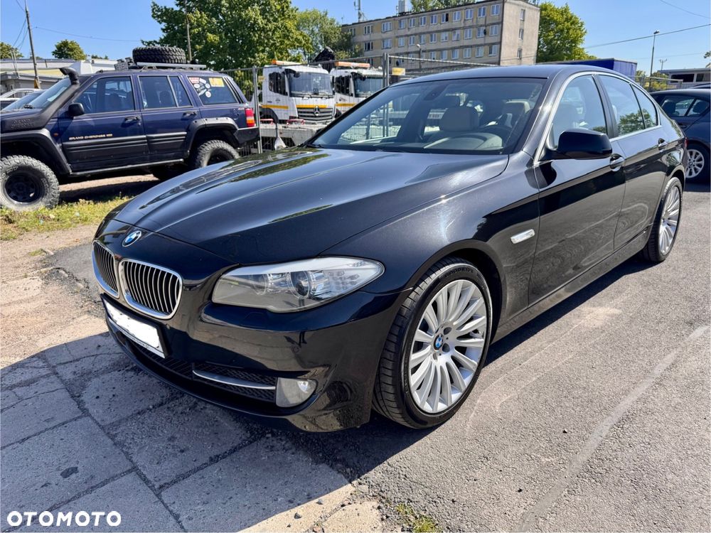 BMW Seria 5 - 25