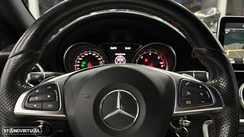 Mercedes-Benz A 200 CDI 4Matic 7G-DCT AMG Line - 21