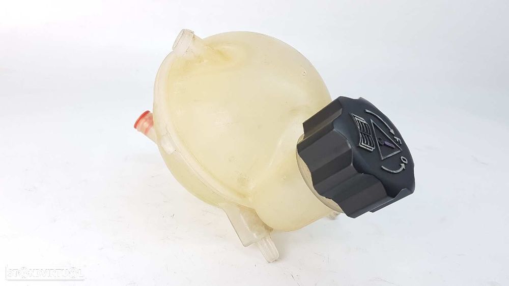 DEPOSÍTO DE EXPANSÃO PEUGEOT 308 CONFORT - 1