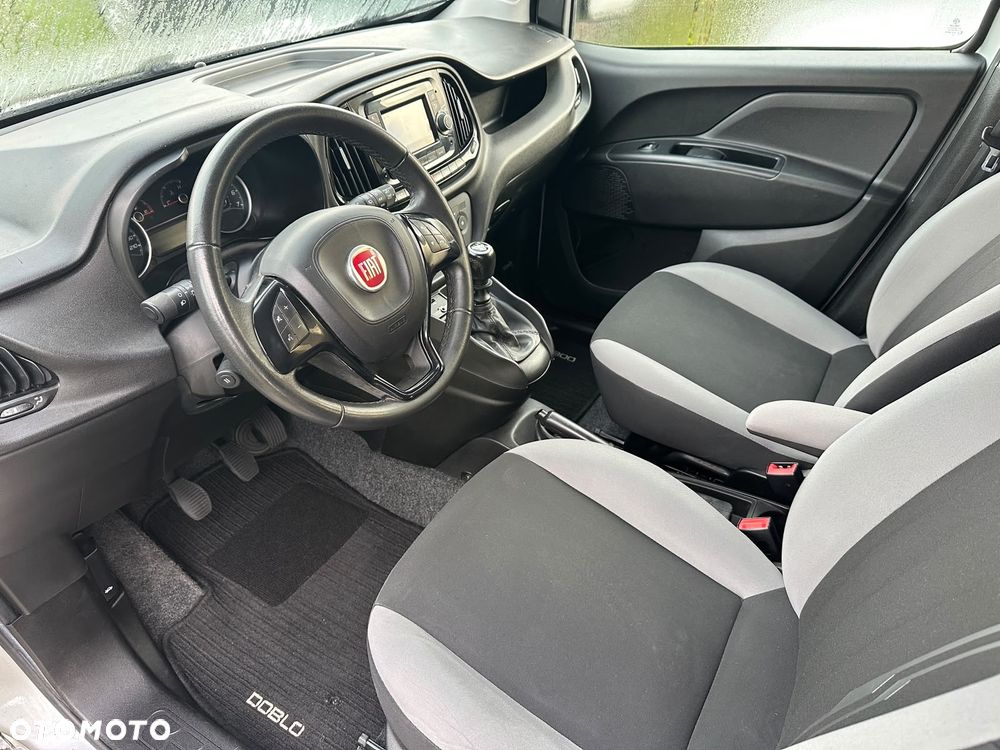 Fiat Doblo 2.0 16V Multijet lang Lounge - 16