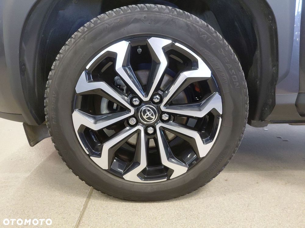 Toyota Yaris Cross - 19