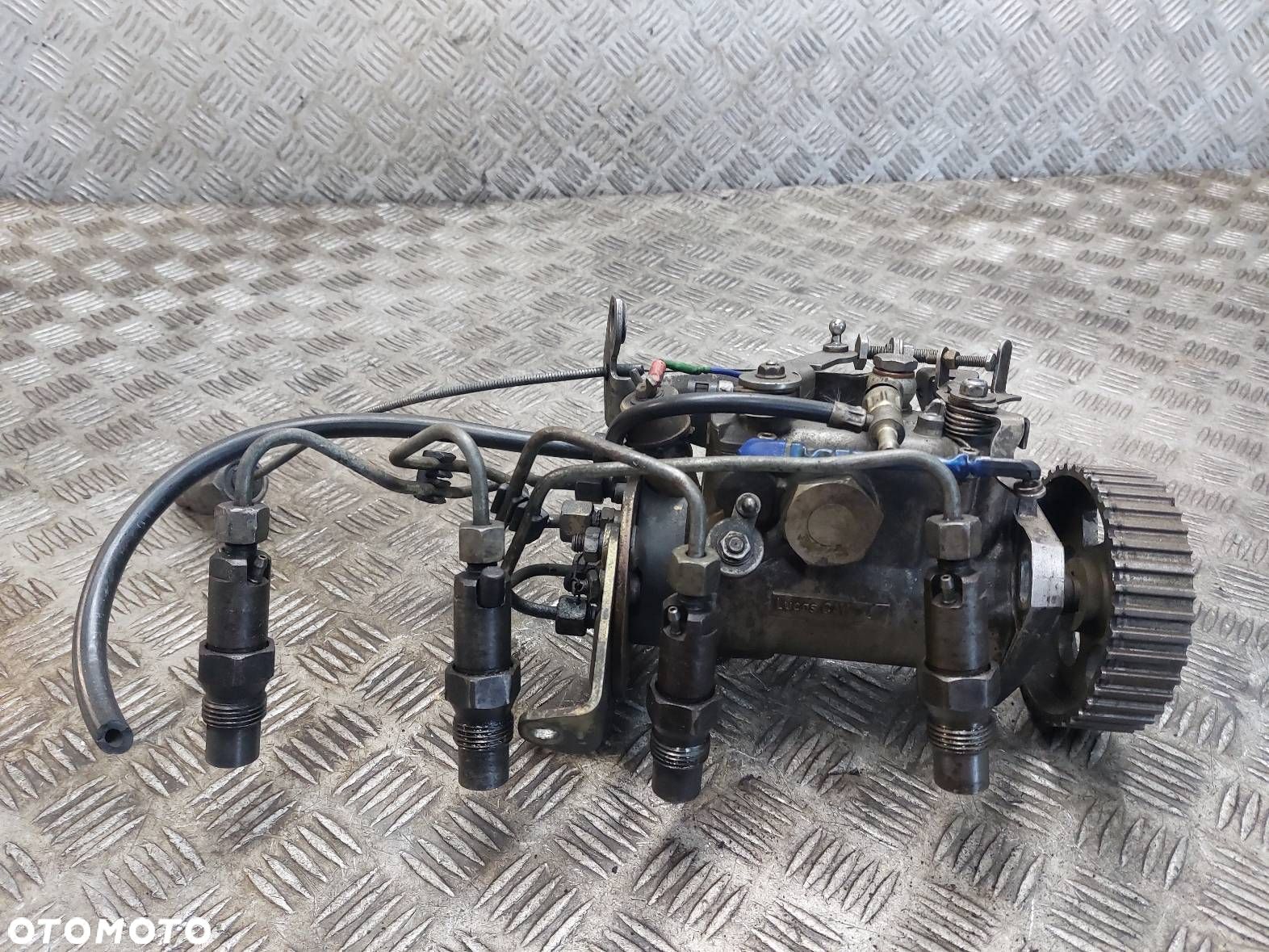 POMPA WTRYSKOWA + WTRYSKIWACZE VOLVO 340 1.6 D F8MRA02 LCR6732001C - 1