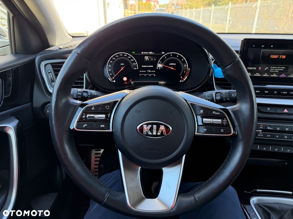 Kia Ceed 1.5 T-GDI Business Line Plus - 19