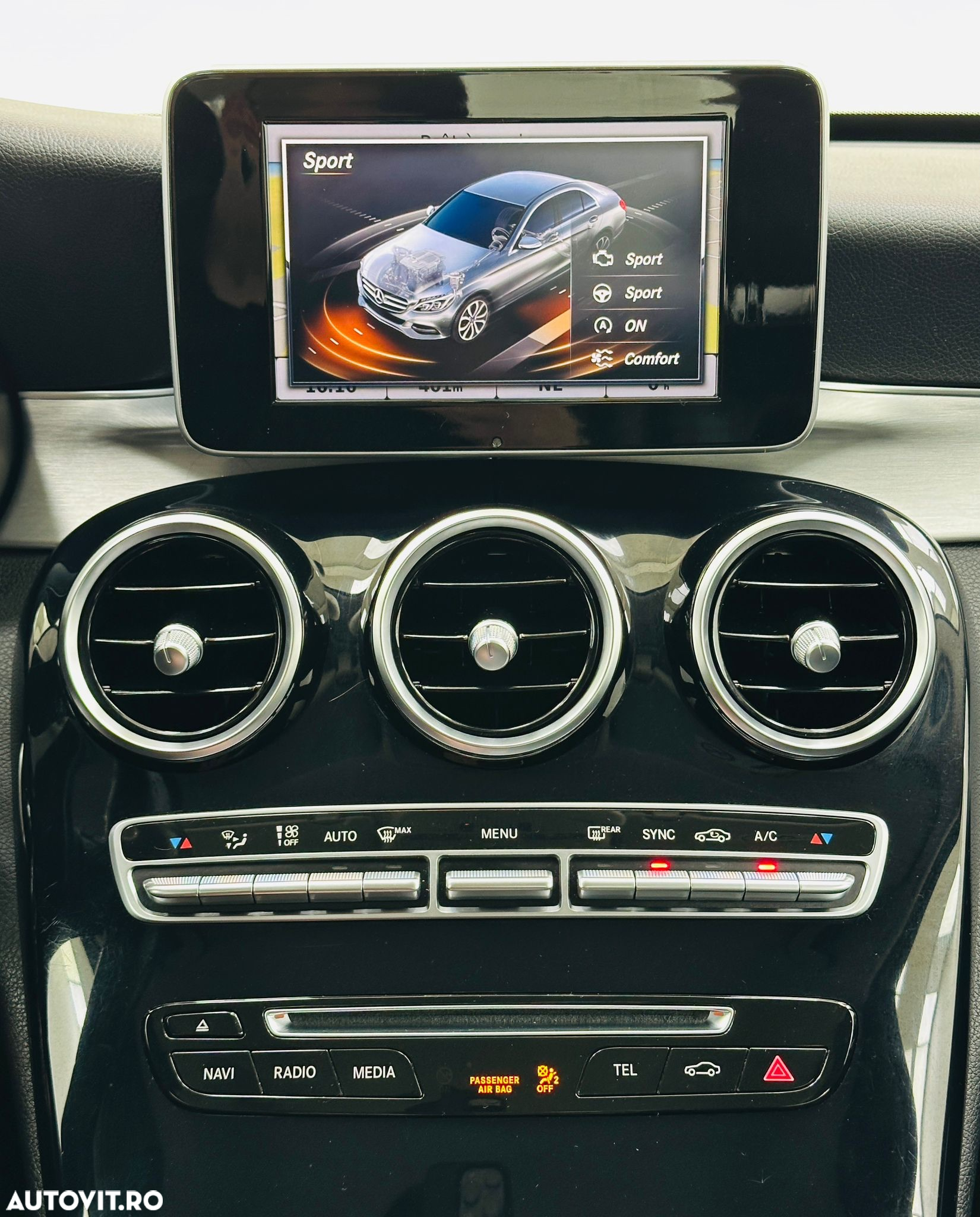 Mercedes-Benz C 200 (BlueTEC) d T 7G-TRONIC AMG Line - 31
