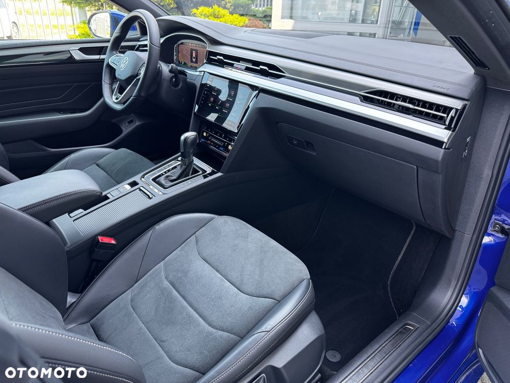Volkswagen Arteon 2.0 TDI SCR 4Motion DSG R-Line - 15