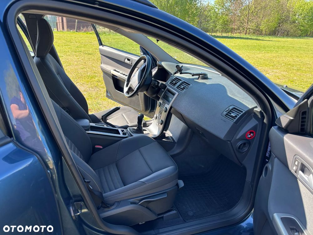 Volvo V50 1.6D - 13