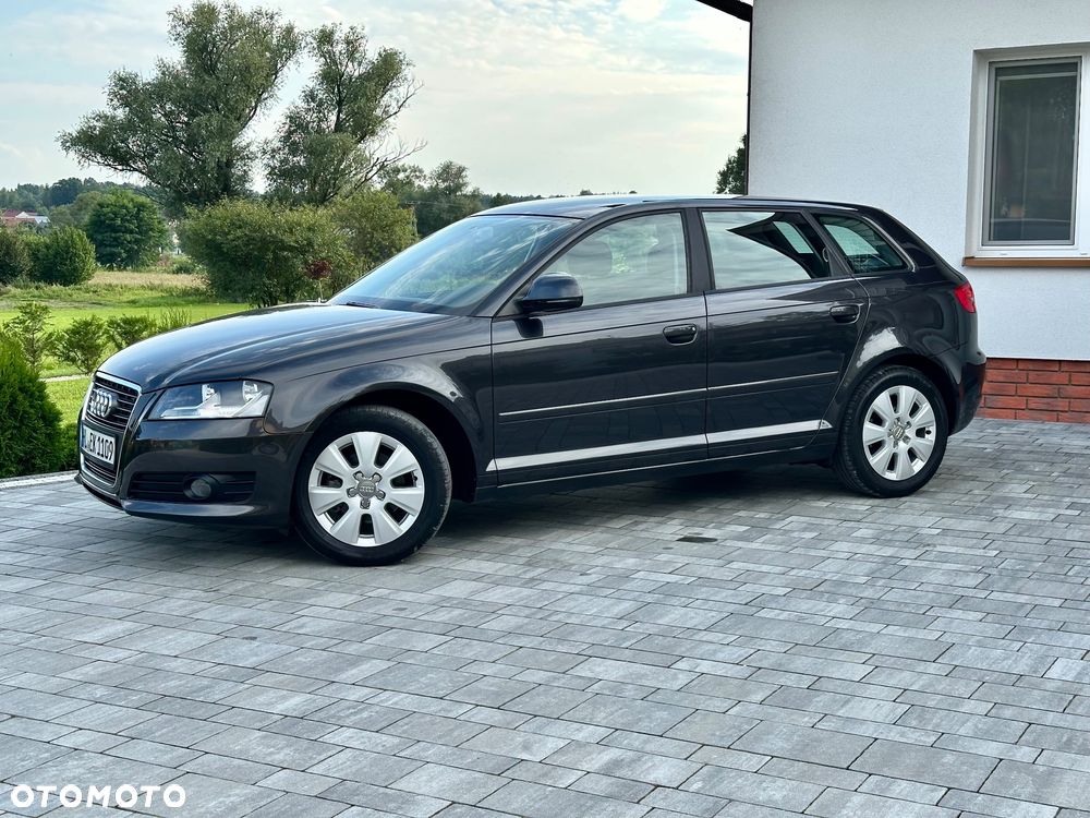 Audi A3 Sportback 1.6 Ambition - 10