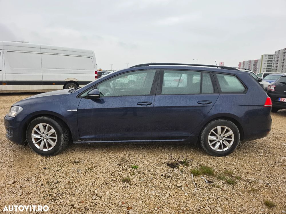Volkswagen Golf - 12