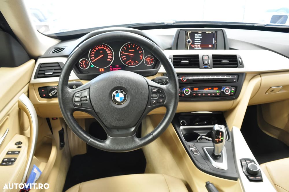 BMW Seria 3 328i xDrive AT GT Advantage - 12