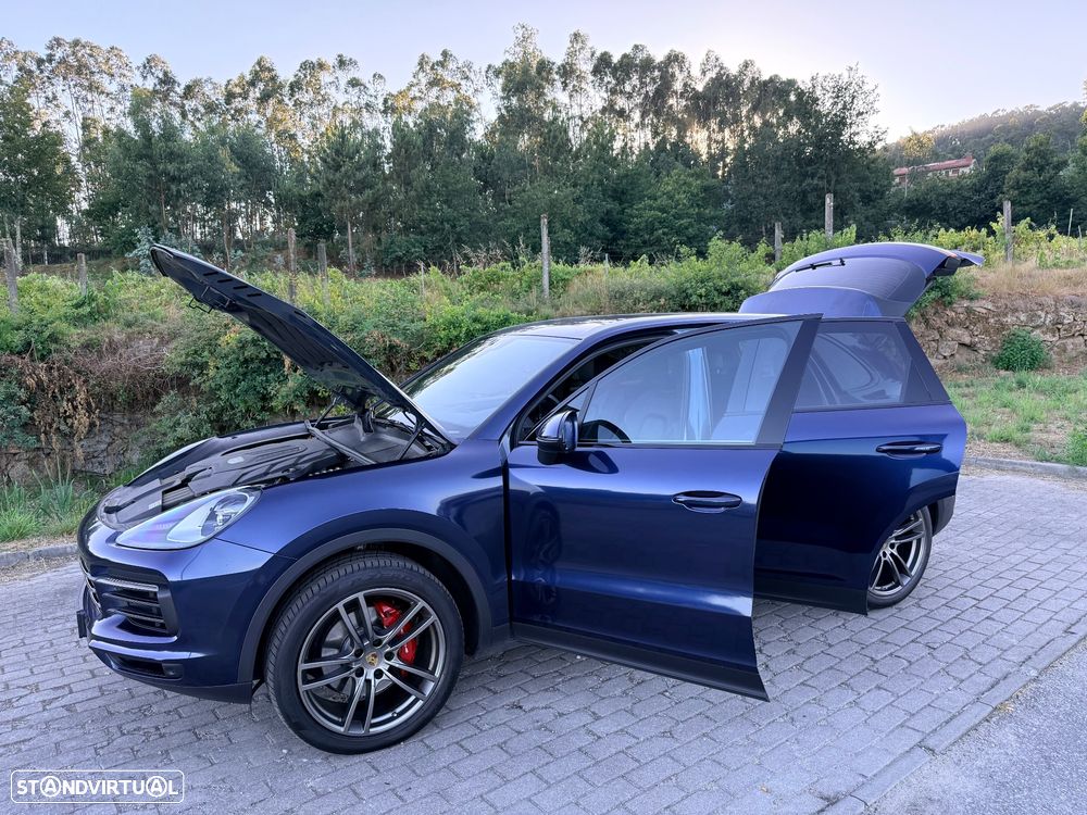 Porsche Cayenne E-Hybrid Tiptronic S Platinum Edition - 11
