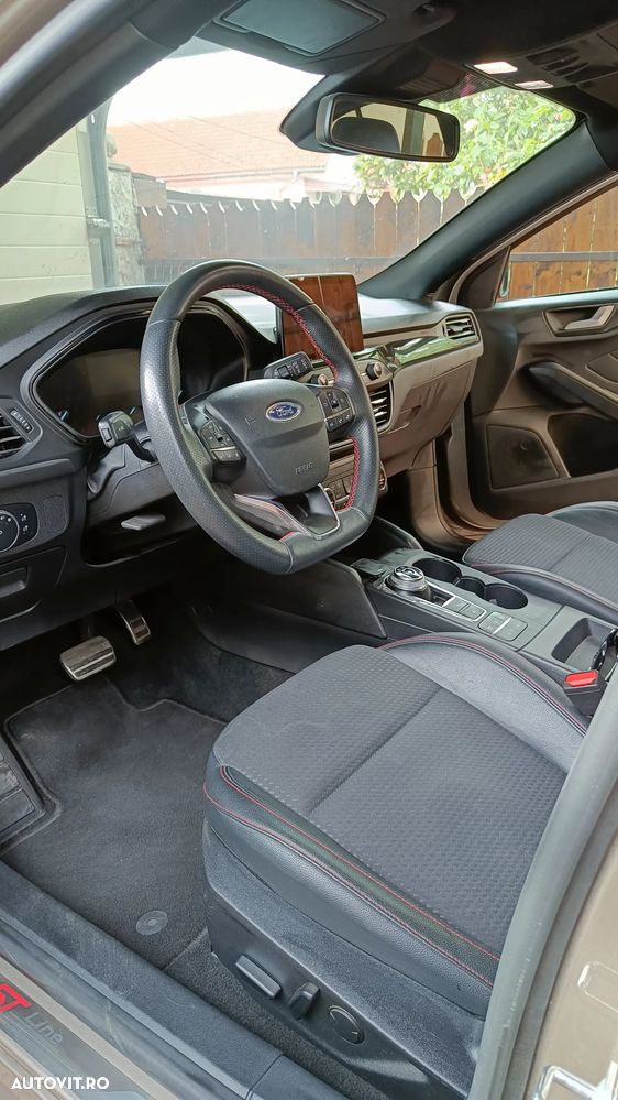 Ford Focus - 13