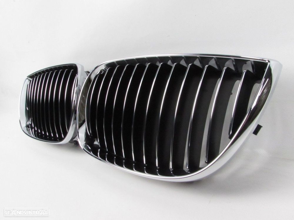 Grelhas Novo/ Original BMW 1 (E81)/BMW 1 (E87) 51137128613 - 2