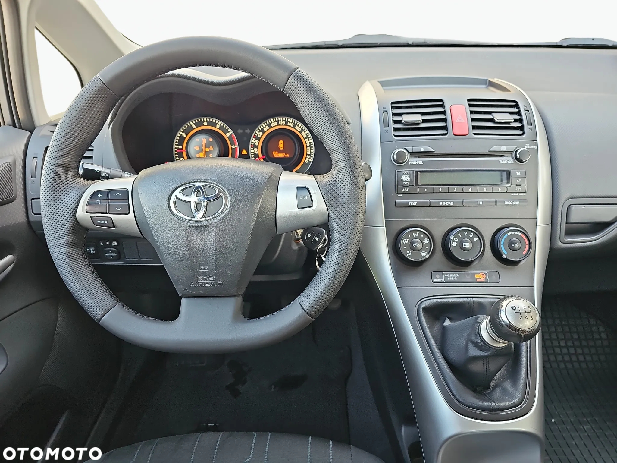 Toyota Auris 1.33 VVT-i Life Comfort - 20
