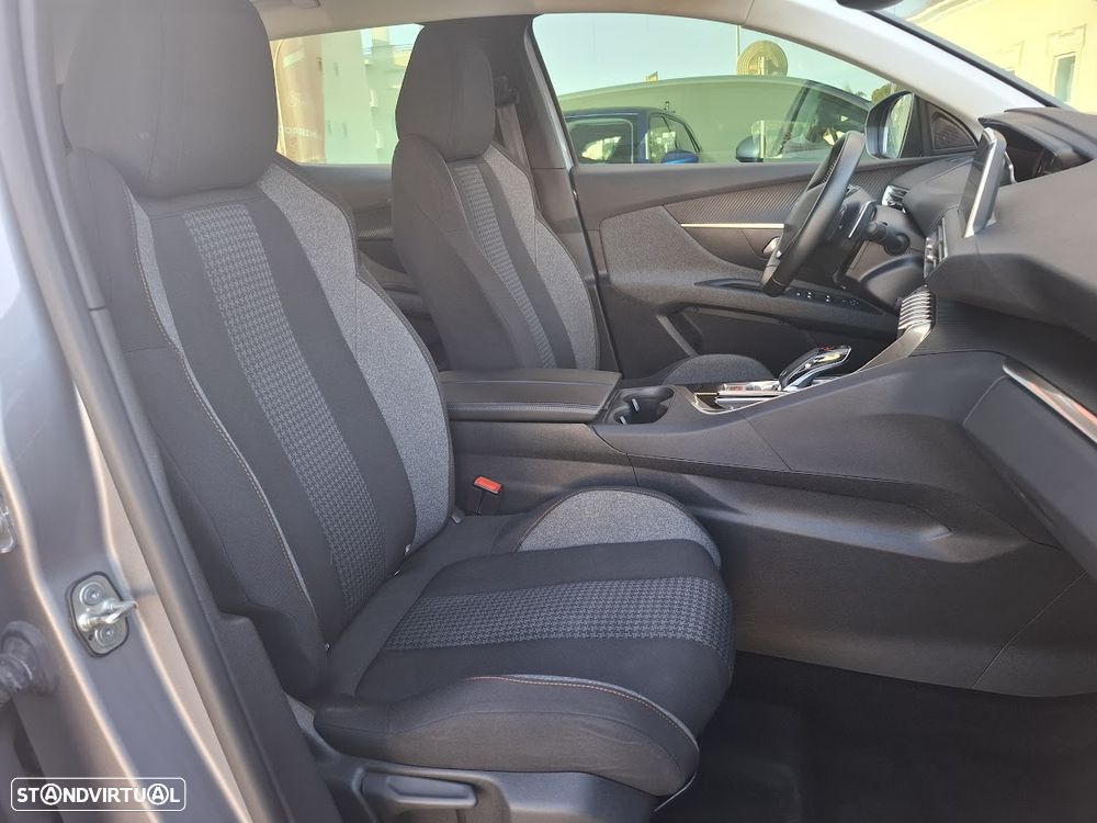 Peugeot 3008 PureTech 130 Stop & Start GPF EAT8 Active Business-Pack - 43