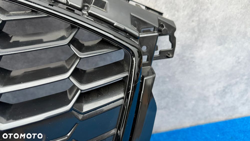 AUDI A3 8Y S-LINE 2020 ROK+ ATRAPA GRILL CZARNA RAMKA 8Y0853651B ATR/IP/10E - 3