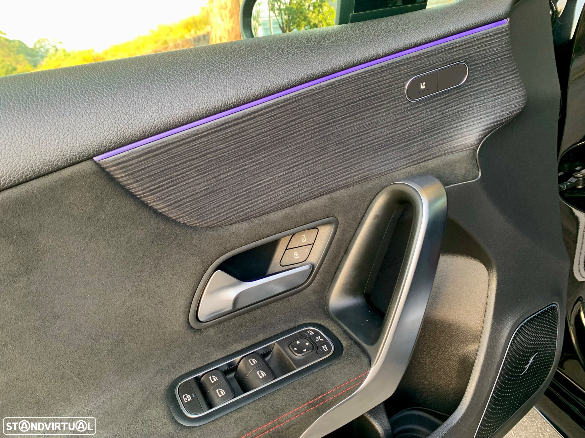 Mercedes-Benz A 35 AMG 4Matic - 24