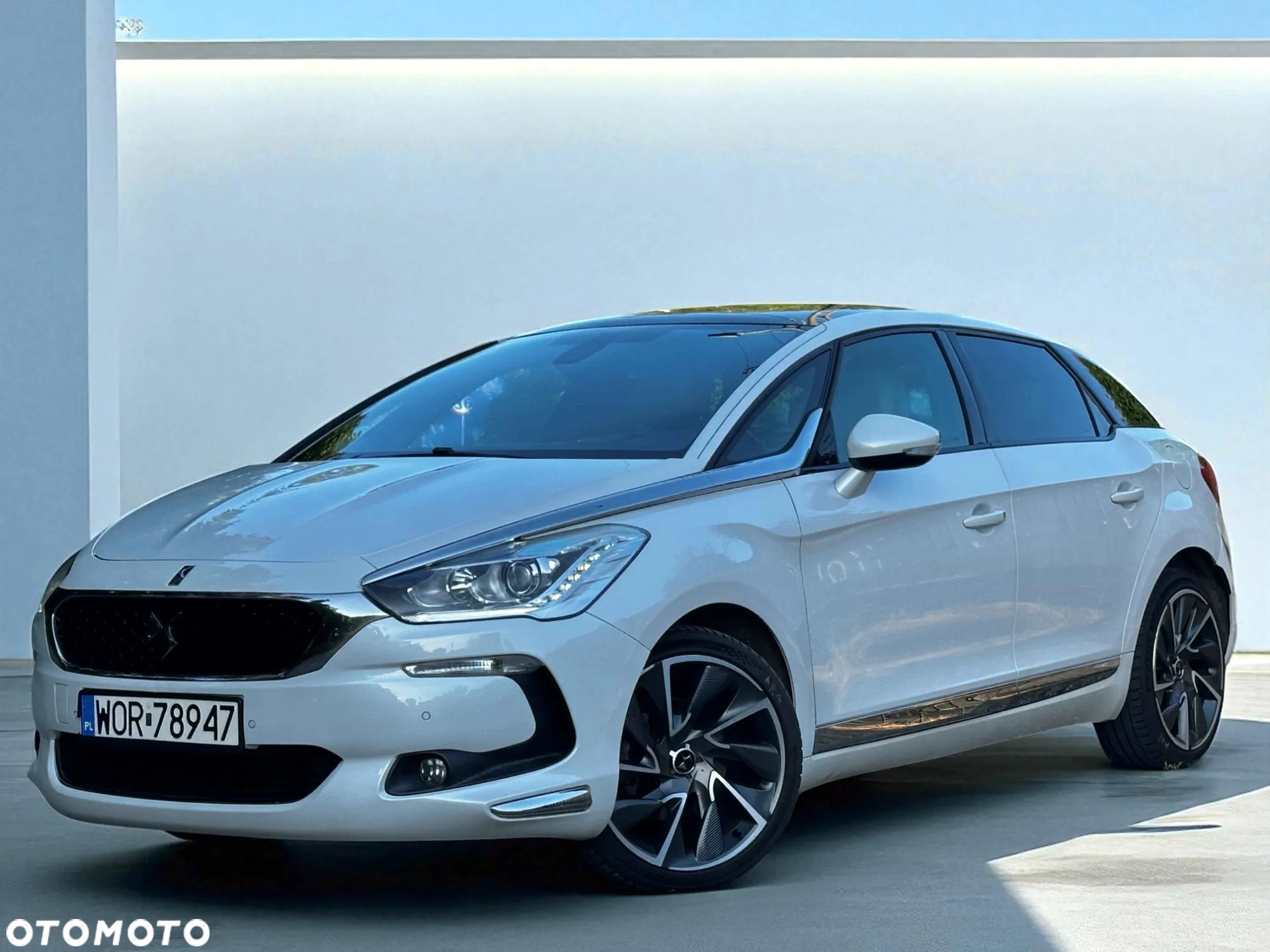 DS Automobiles DS 5 - 6