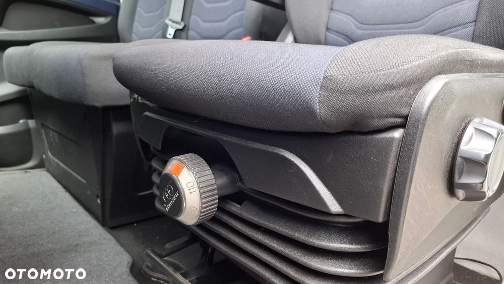 Iveco DAILY 35S16 - 9