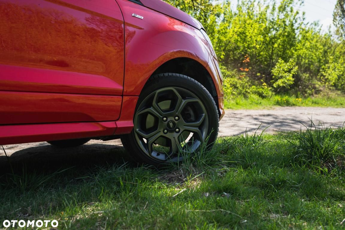 Ford EcoSport - 8