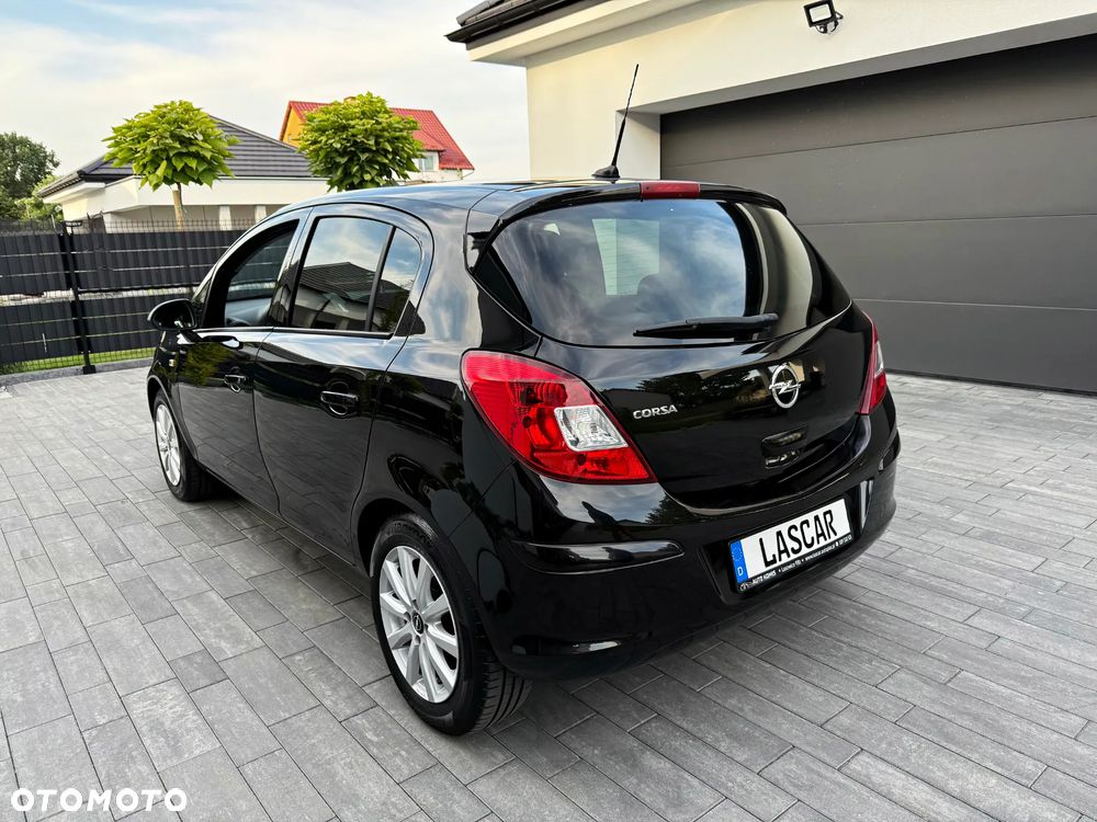 Opel Corsa 1.4 16V 150 Jahre - 25