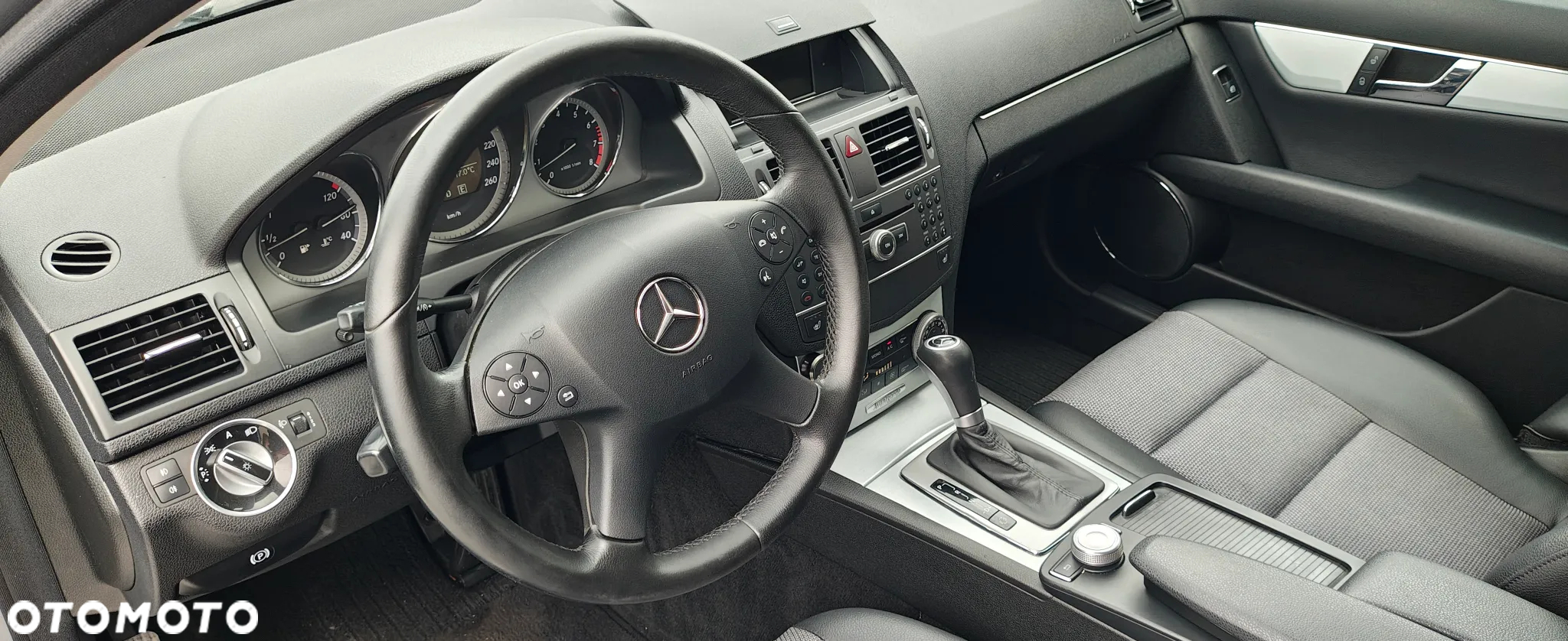 Mercedes-Benz Klasa C - 36