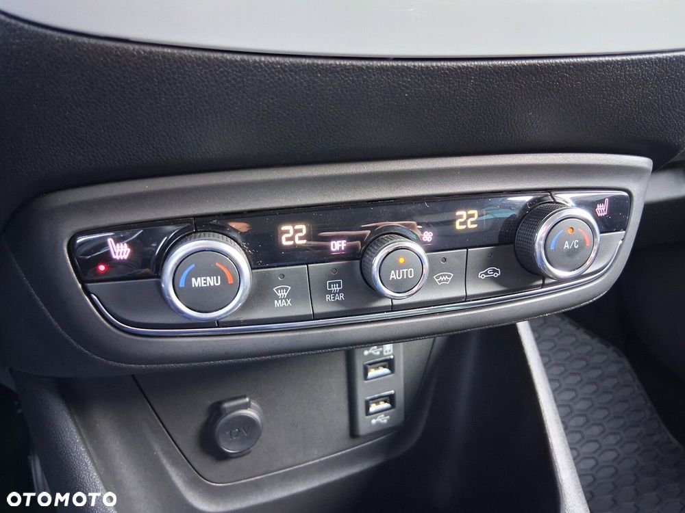 Opel Crossland X 1.2 T 120 Lat S&S - 14