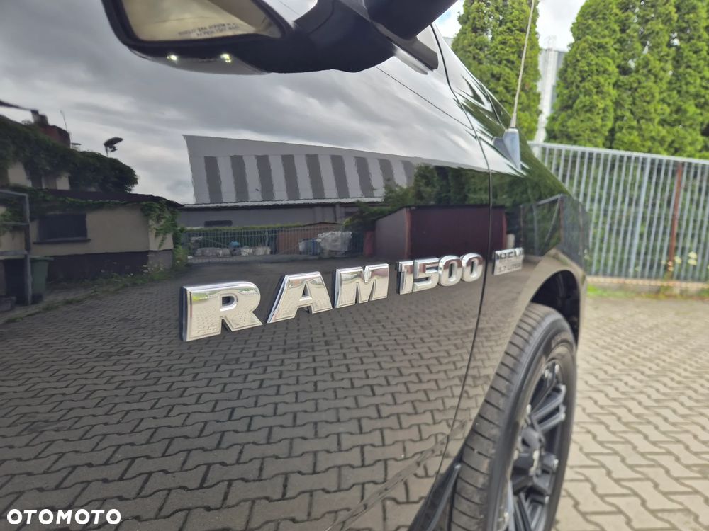 Dodge RAM 5.7 4x4 - 14