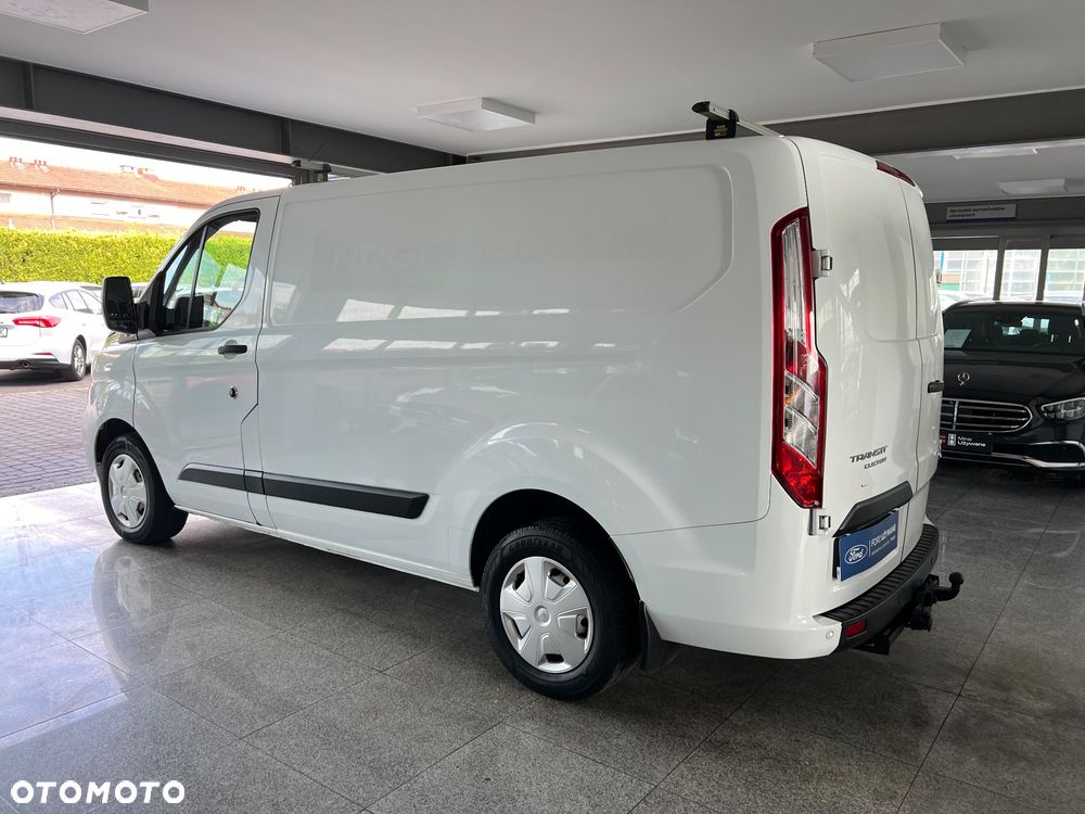 Ford Transit Custom - 11