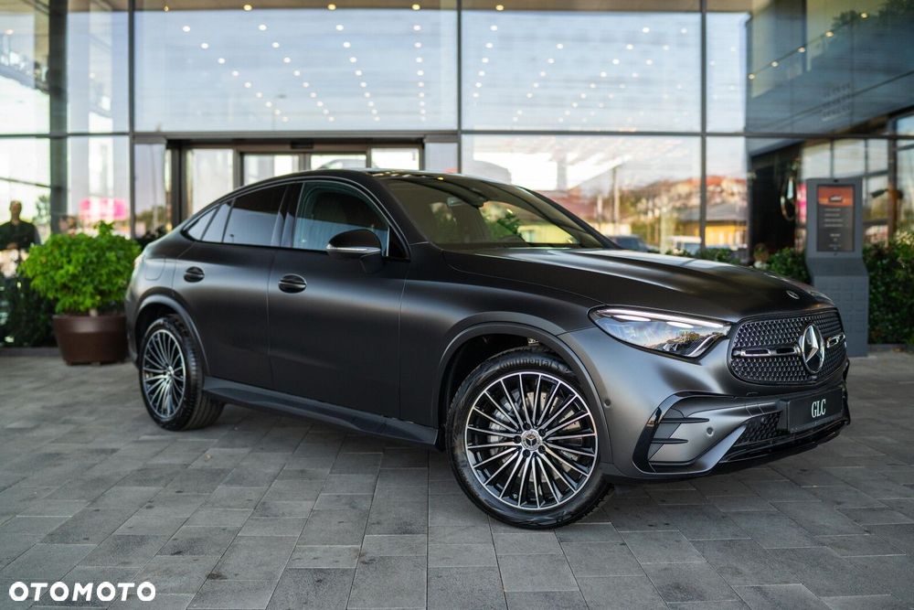 Mercedes-Benz GLC - 4