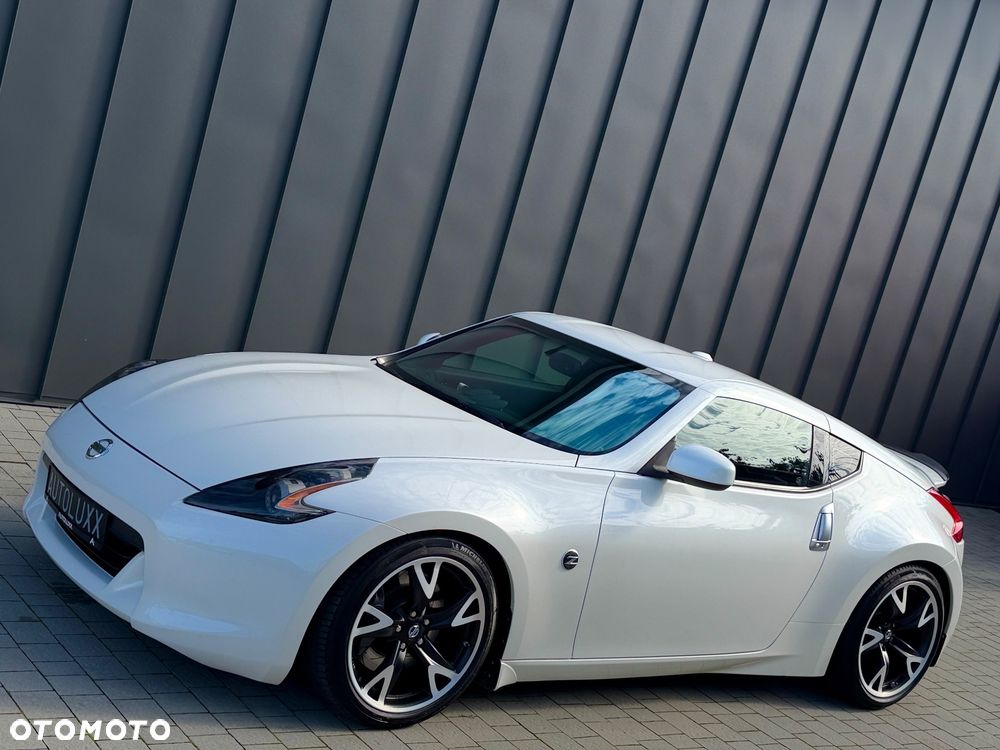 Nissan 370 Z 3.7 V6 GT Edition - 9