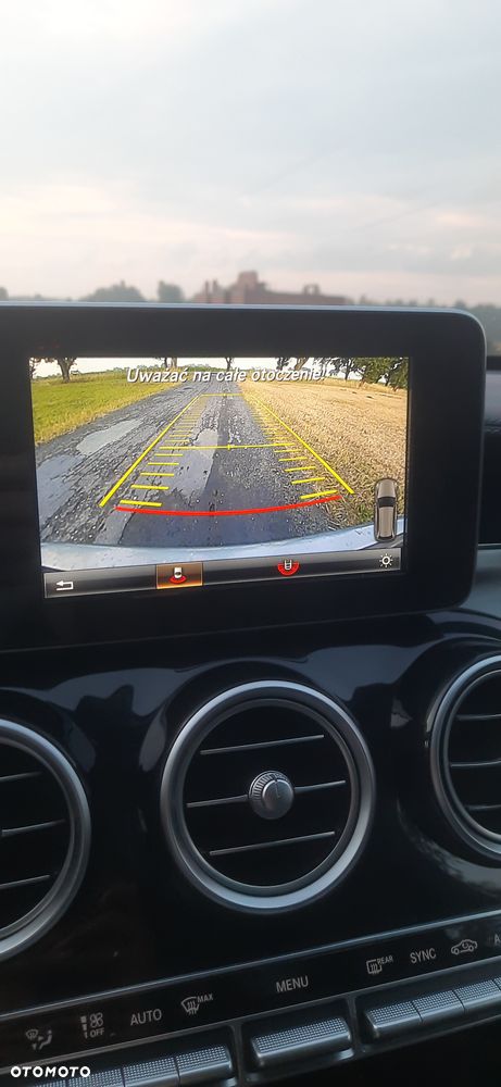 Mercedes-Benz Klasa C 220 (BlueTEC) d 7G-TRONIC AMG Line - 23