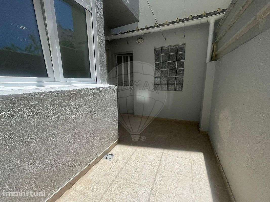 Apartamento T2 para arrendamento - Grande imagem: 5/14