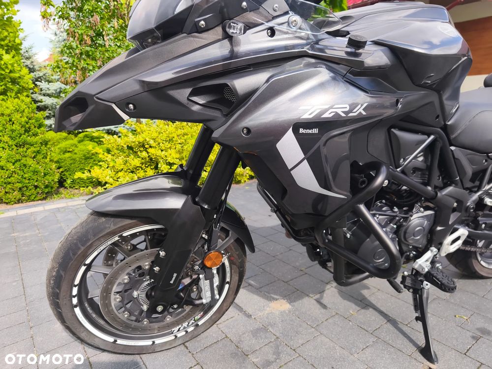 Benelli TRK 502 - 4
