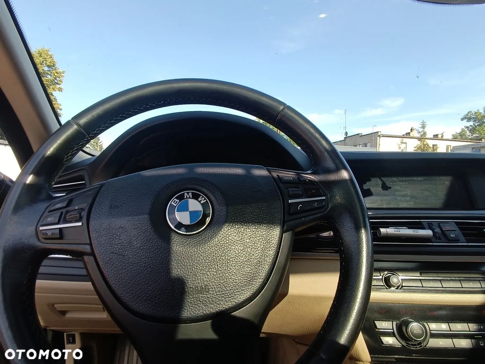 BMW Seria 5 520d Luxury Line - 18