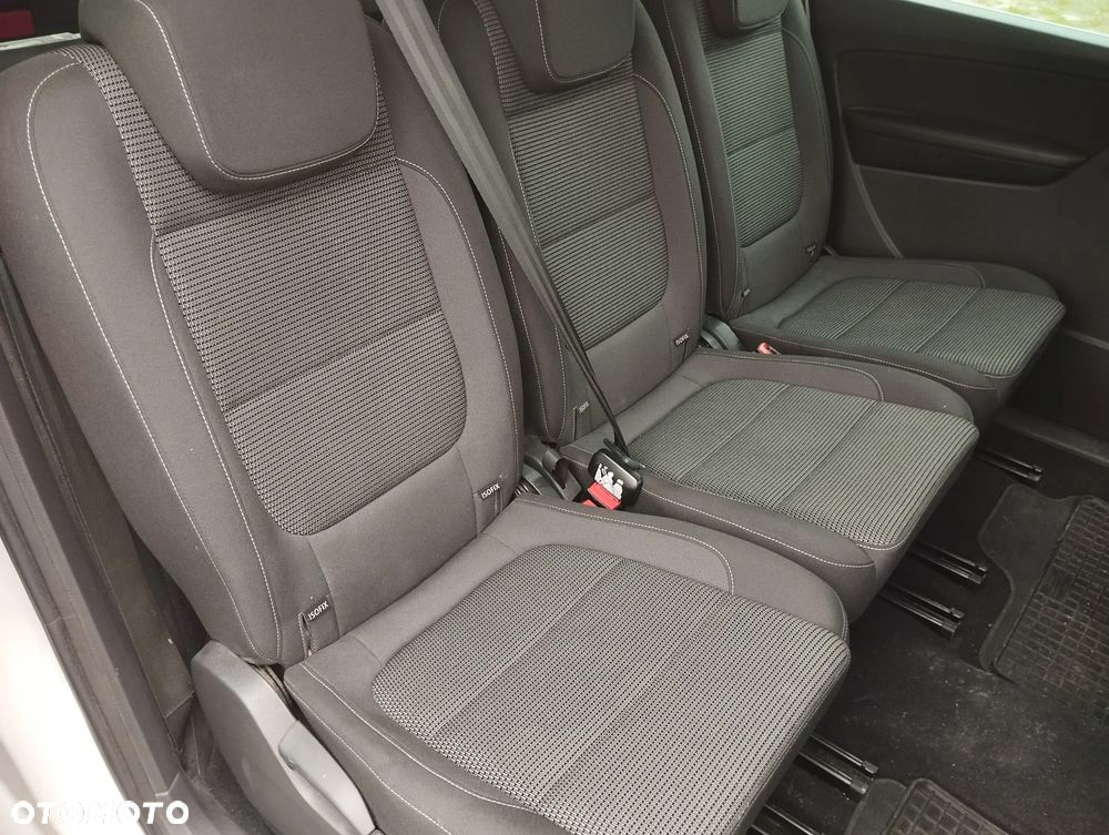 Volkswagen Sharan 2.0 TDI DSG (BlueMotion Technology) Trendline - 12